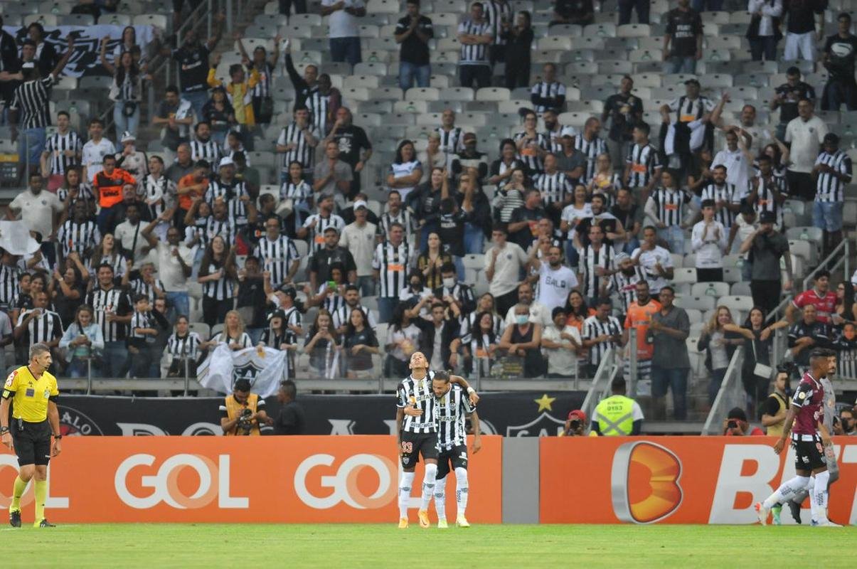 Fotos do jogo entre Atltico e Santos, no Mineiro, em Belo Horizonte, pela 11 rodada do Campeonato Brasileiro