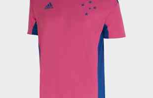 Nova camisa rosa do Cruzeiro, nas verses masculina e feminina