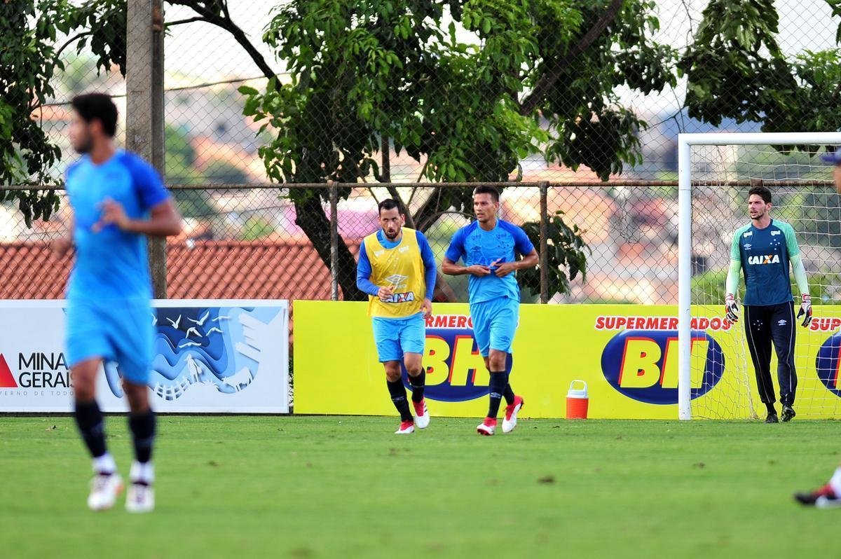 Fotos do treino do Cruzeiro desta quarta-feira (31/1), na Toca II (Ramon Lisboa/EM D.A Press)