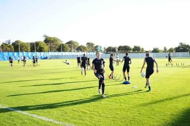 Imagens do treinamento da Seleo Francesa na Toca da Raposa II, em Belo Horizonte