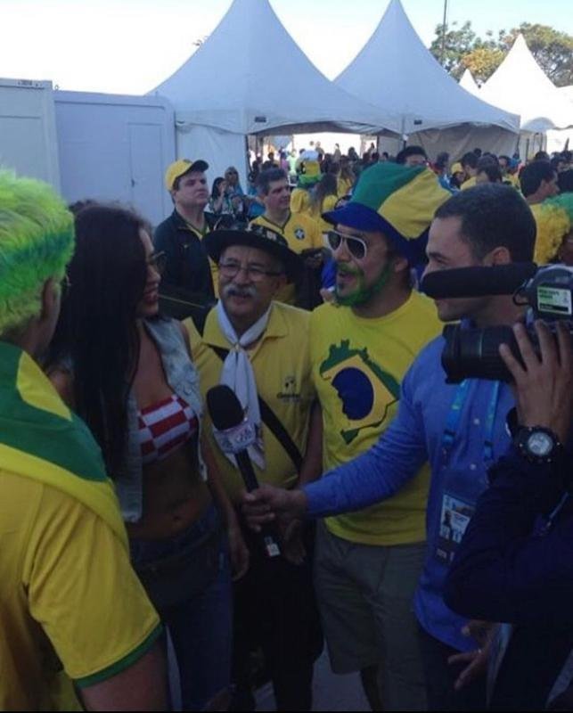 Ivana Knoll tambm compareceu s Copas do Mundo de 2014 e 2018, disputadas no Brasil e na Rssia