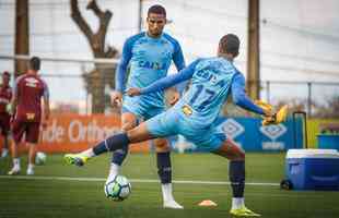 Fotos do treino do Cruzeiro desta sexta-feira, na Toca da Raposa II (Vinnicius Silva/Cruzeiro E.C)