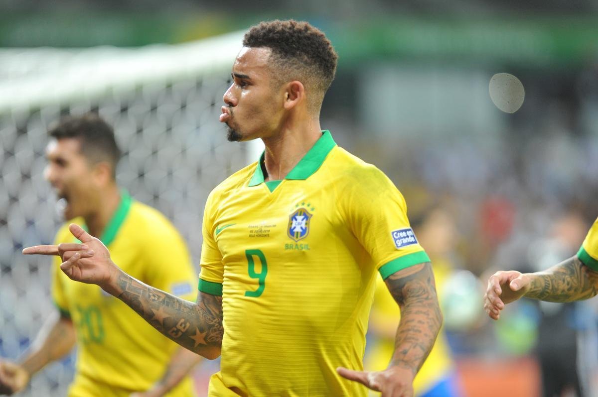 Fotos da vitria do Brasil sobre a Argentina, por 2 a 0, no Mineiro, pela semifinal da Copa Amrica; Gabriel Jesus e Firmino marcaram os gols da seleo em BH