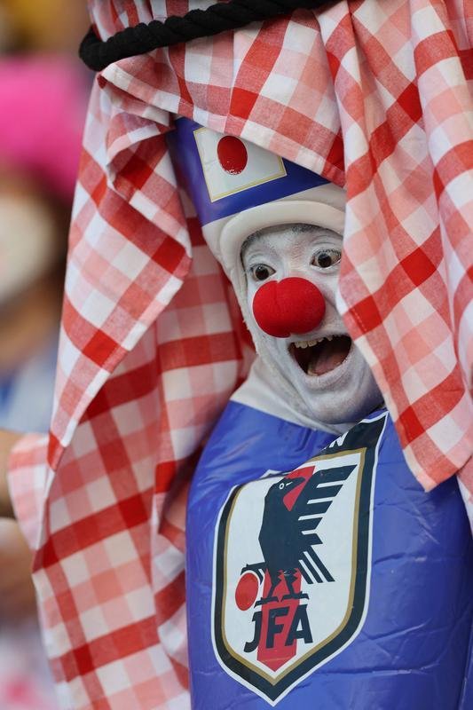 Torcedores nas arquibancadas do Estdio Internacional Khalifa, em Doha, na partida entre Alemanha e Japo, pelo Grupo E da Copa do Mundo 