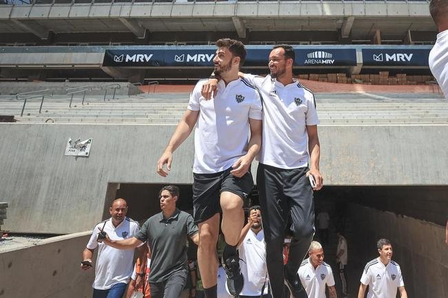 Na manh deste sbado (24/9), jogadores, comisso tcnica e diretoria do Atltico visitaram as obras da Arena MRV, futura casa do Galo.