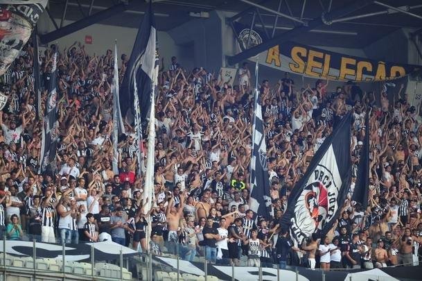 Torcida do Atltico esteve presente no Mineiro, no clssico contra o Cruzeiro