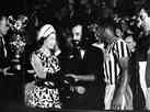 Rainha Elizabeth II visitou o Maracan em 1968 e entregou trofu a Pel