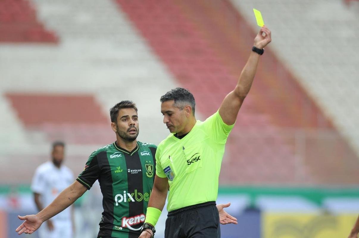 Fotos do clssico entre Amrica e Atltico, no Independncia, em BH, pela sexta rodada do Campeonato Mineiro
