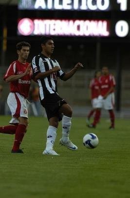 55º - Castillo - 2008 - 22 jogos / 3 gols - 0,136 por jogo