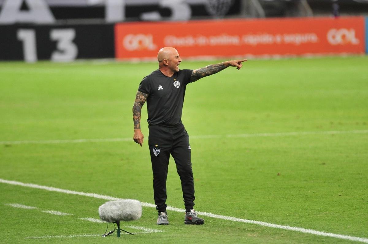 Fotos do jogo entre Atltico e Grmio, no Mineiro