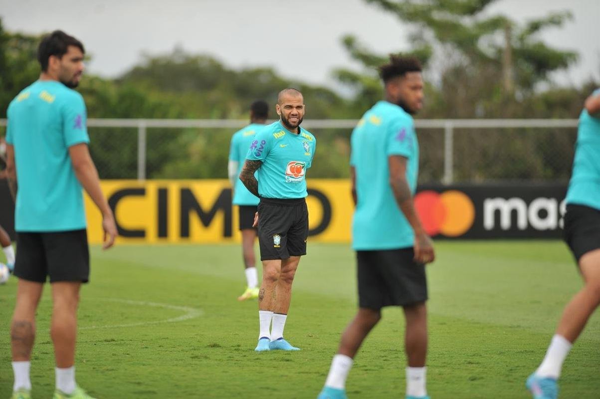 Seleo Brasileira concluiu na Toca da Raposa II, CT do Cruzeiro, em BH, a preparao para enfrentar o Paraguai no Mineiro pelas Eliminatrias da Copa do Mundo do Catar