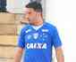 Reforo para 2018, Edilson participa pela primeira vez de treino do Cruzeiro na Toca II