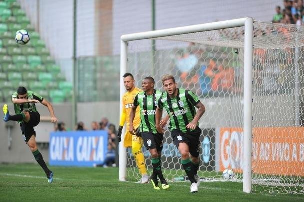 Fotos de Amrica x Flamengo, no Independncia, pela 21 rodada do Brasileiro