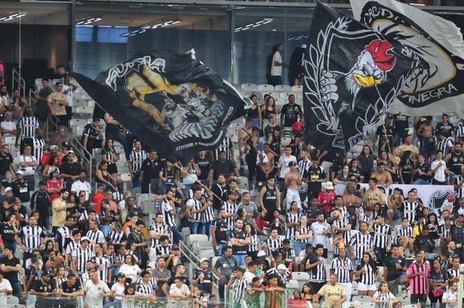Fotos da torcida do Atltico na partida contra o Juventude, no Mineiro, pela 34 rodada do Campeonato Brasileiro