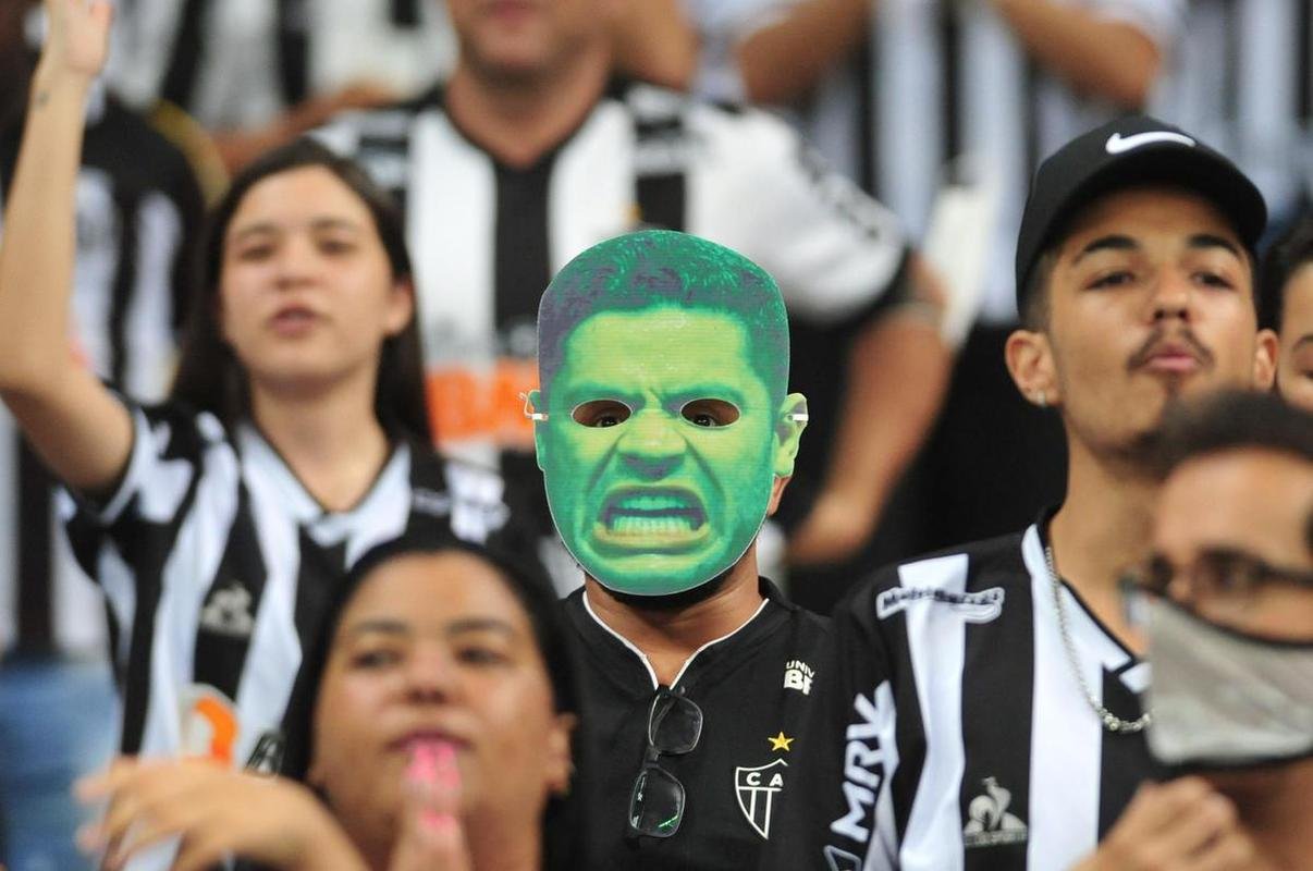 Fotos da torcida do Atltico no pr-jogo contra o Palmeiras no Mineiro