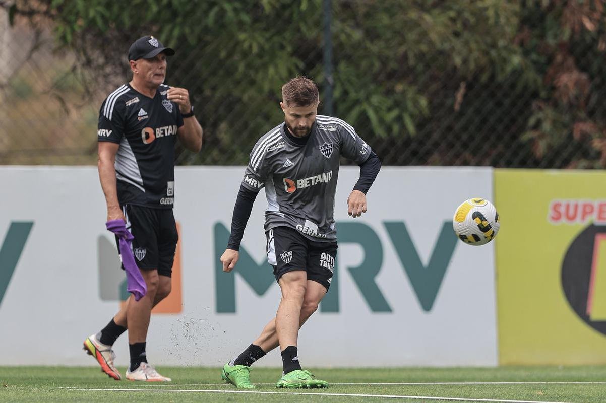 Fotos do treino do Atltico na Cidade do Galo, nesta quarta-feira (21/9).