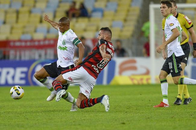 América foi derrotado pelo Flamengo por 3 a 0, no Maracanã