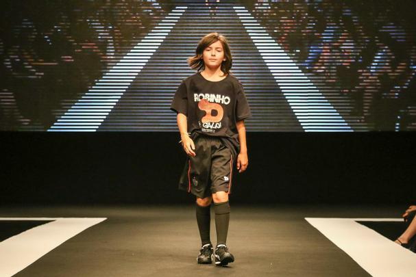 Nova coleção de uniformes do Atlético para 2016, fornecida pela empresa canadense Dryworld