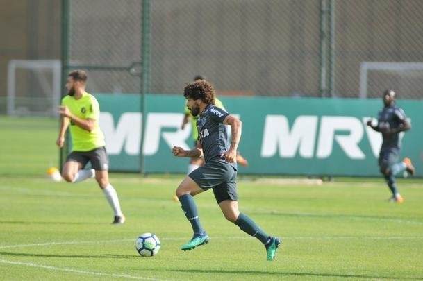 Atltico derrotou Coimbra em jogo-treino na Cidade do Galo com gols de Galdezani, Edinho e Fbio Santos