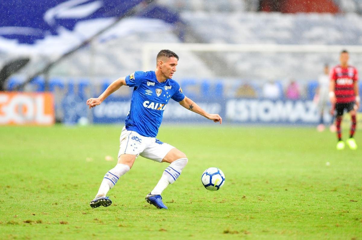 Cruzeiro x Flamengo: fotos do jogo vlido pela 37 rodada do Brasileiro, neste domingo (25/11), no Mineiro (Ramon Lisboa/EM D.A Press)