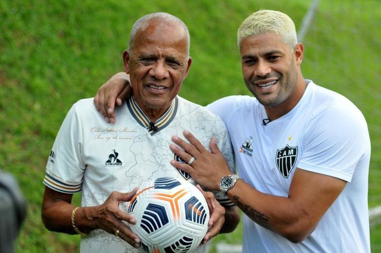 Encontro dos campees brasileiros pelo Atletico, Dad Maravilha e Hulk, na Cidade do Galo. 
