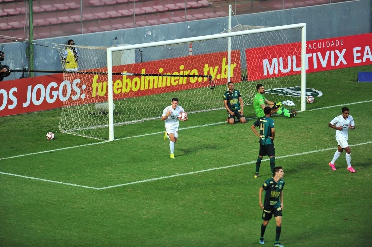 Fotos do jogo entre Amrica e Cruzeiro, pela semifinal do Mineiro