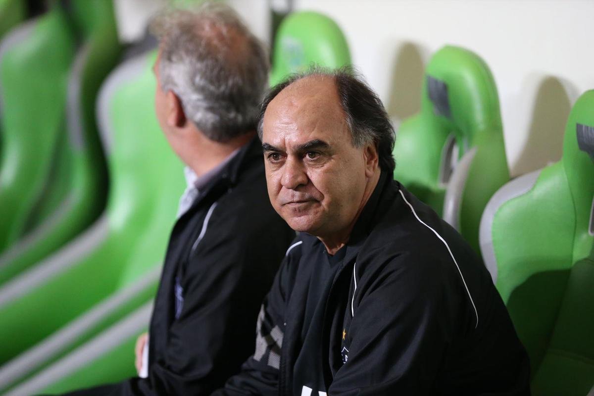 Marcelo Oliveira (2016) - dois empates e uma derrota