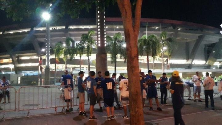 Mais de cinco mil cruzeirenses foram ao Maracanã acompanhar o primeiro jogo da decisão