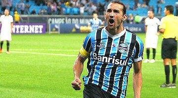  Lucas Uebel / Grmio FBPA