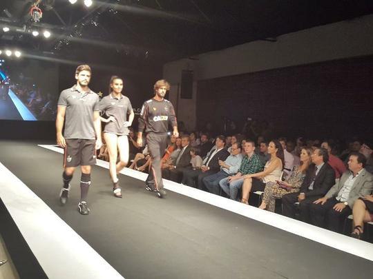 Nova coleção de uniformes do Atlético para 2016, fornecida pela empresa canadense Dryworld