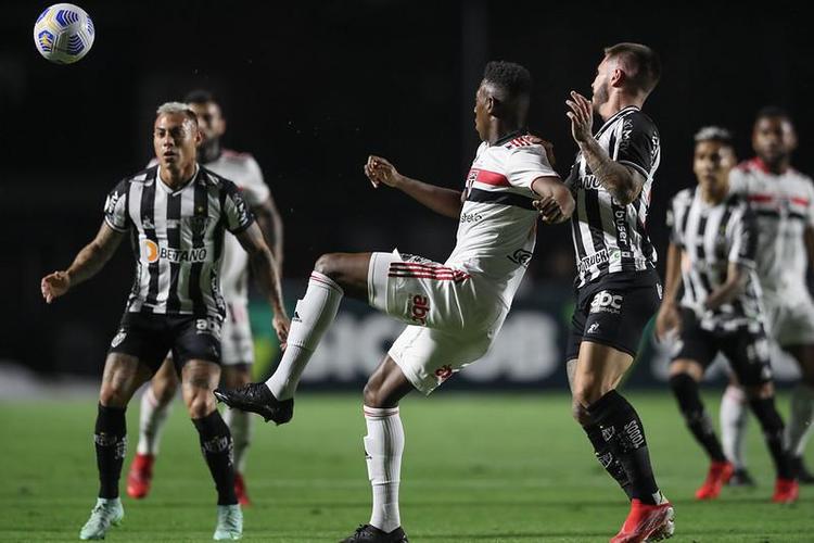Fotos do jogo entre Atlético e São Paulo, no Morumbi, pela 22ª rodada da Série A do Brasileiro