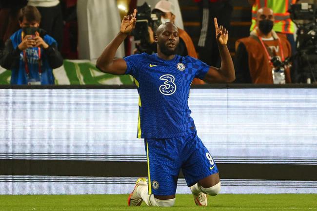 Lukaku abriu o placar para o Chelsea no segundo tempo, de cabea: 1 a 0