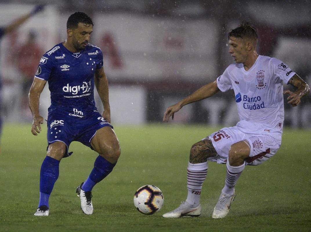 Cruzeiro venceu Huracn por 1 a 0 com gol de Rodriguinho