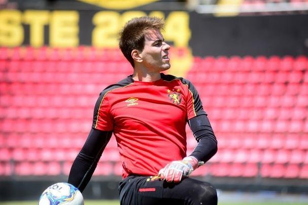 Luan Polli estreia pelo Sport contra o Brasil, em Pelotas, pouco mais de um ano após chegar ao clube