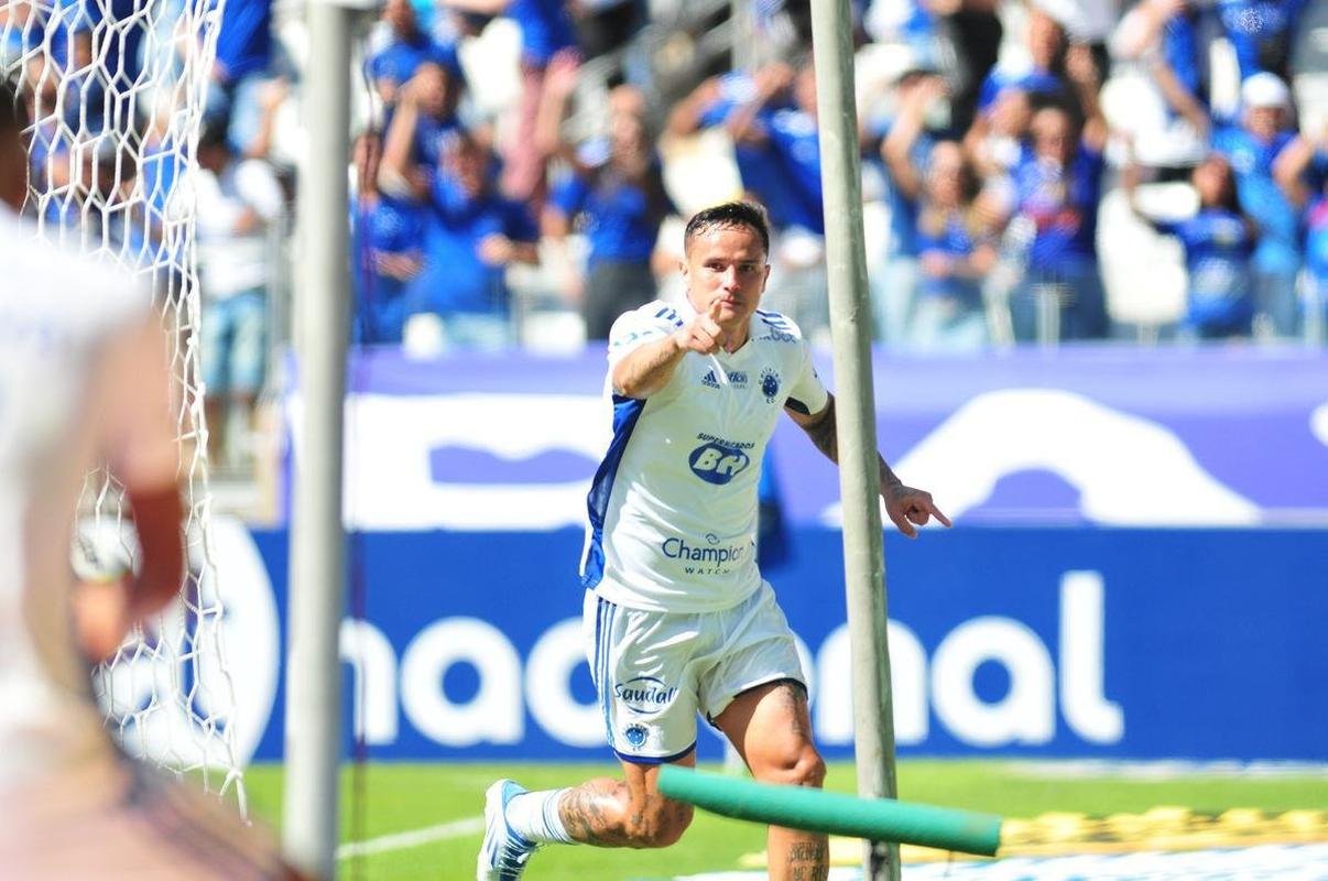 Veja fotos do jogo Cruzeiro x Sampaio Corra, no Mineiro