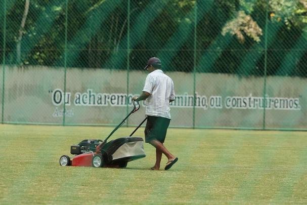 CT Ninho das Cobras j opera com um campo, o segundo segundo teve a drenagem finalizada e segue para os prximos passos da obra