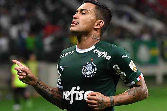 Dudu em ao pelo Palmeiras na temporada 2019