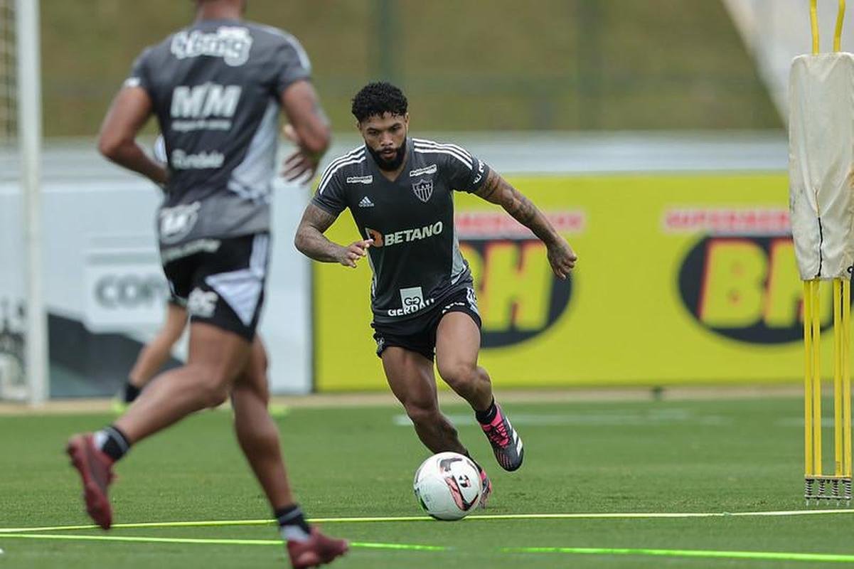 Atltico teve um dia de folga aps o empate com o Cruzeiro no clssico. Elenco de Coudet retomou atividades na Cidade do Galo na tarde desta quarta-feira (15/2).