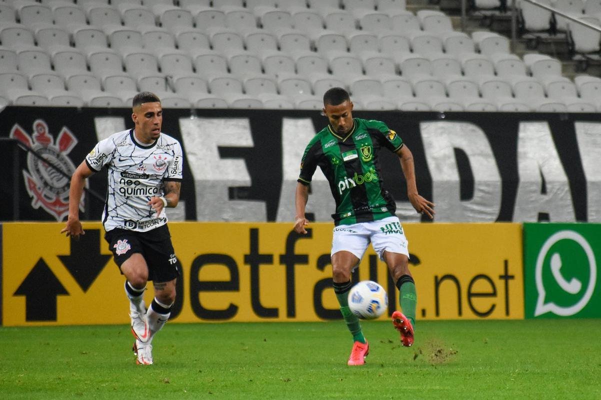 Fotos do empate por 1 a 1 entre Corinthians e Amrica, no Itaquero, em So Paulo, pela 21 rodada da Srie A do Brasileiro