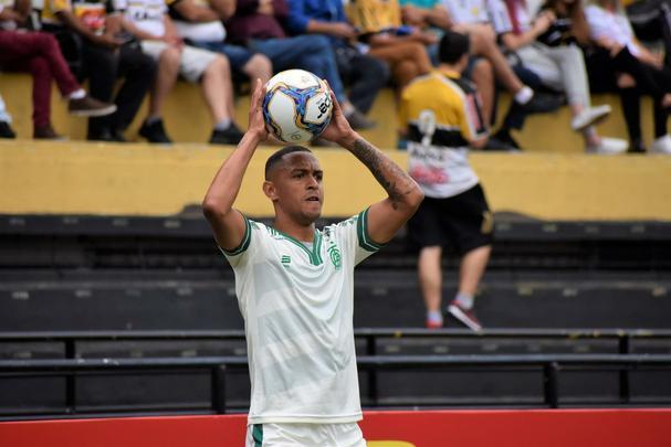 Criciúma e América se enfrentaram no Heriberto Hülse, pela terceira rodada da Série B