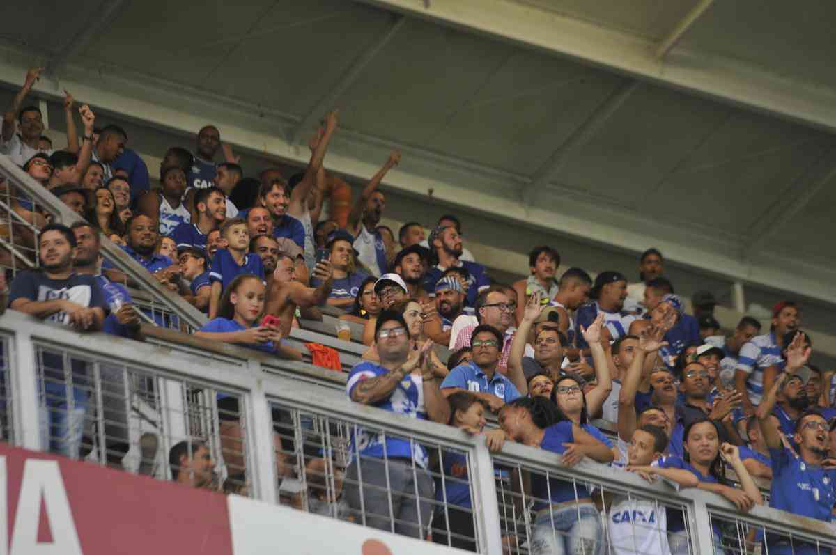 Fotos da partida entre Amrica e Cruzeiro, no Independncia, pelo Campeonato Mineiro