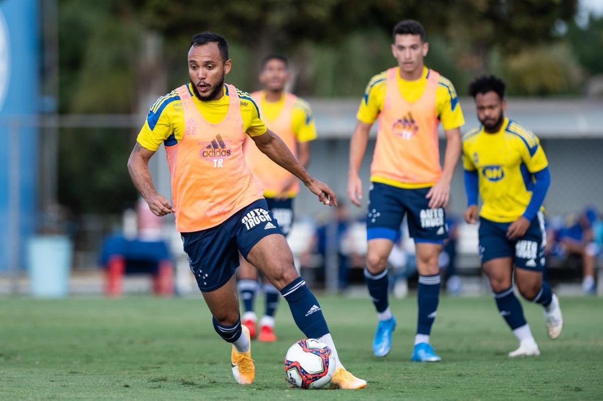 Fotos do treino do Cruzeiro desta segunda-feira (9/8)