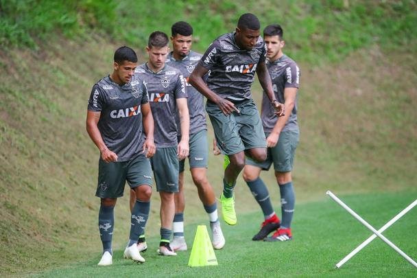 Atlético inicia preparação para enfrentar o Internacional