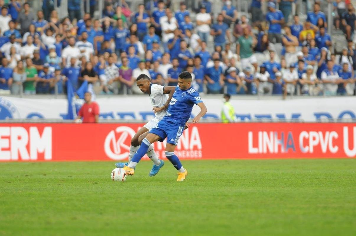 Fotos da partida entre Cruzeiro e Bahia, no Mineir�o, pela 20� rodada da S�rie B do Brasileiro