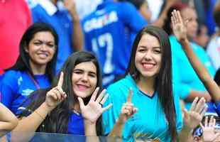 Torcida do Cruzeiro compareceu  'matin' no Mineiro