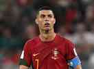 Cristiano Ronaldo tira 'lanche' da cueca durante jogo de Portugal; entenda