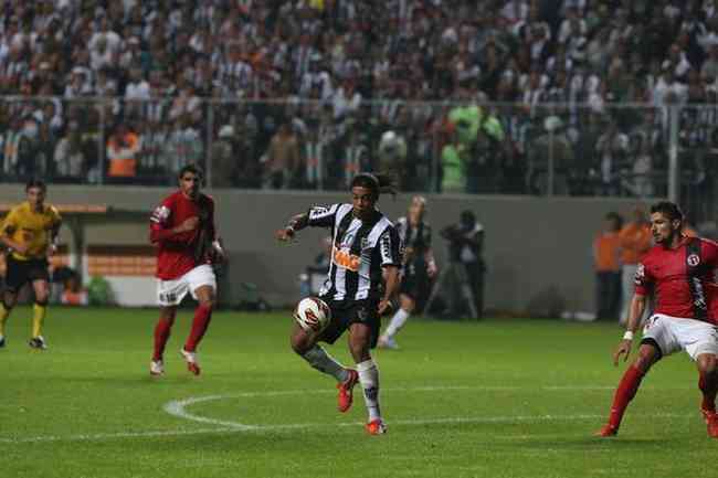 Well marked, Ronaldinho saw Atl
