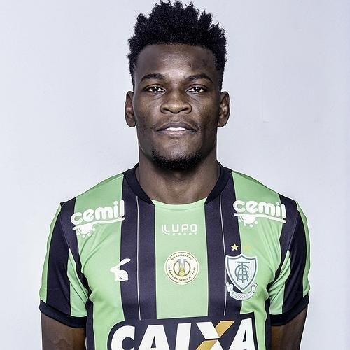 Paulo (zagueiro) -  contrato at dezembro de 2019