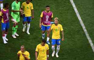 Brasileiros saem de campo cabisbaixos aps empate com a Sua em estreia na Copa do Mundo