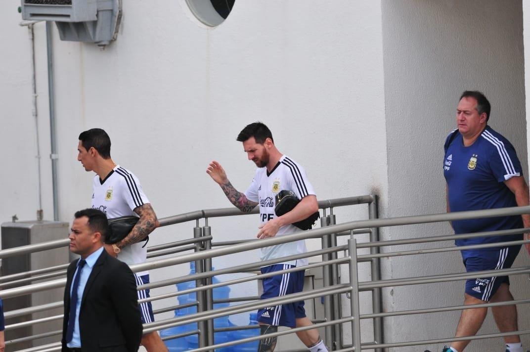 Jogadores deixam Independência após treino